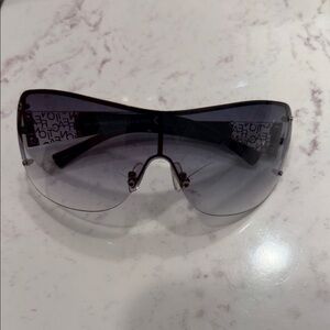 Kenneth Cole Reaction Black Gradient Sunglasses